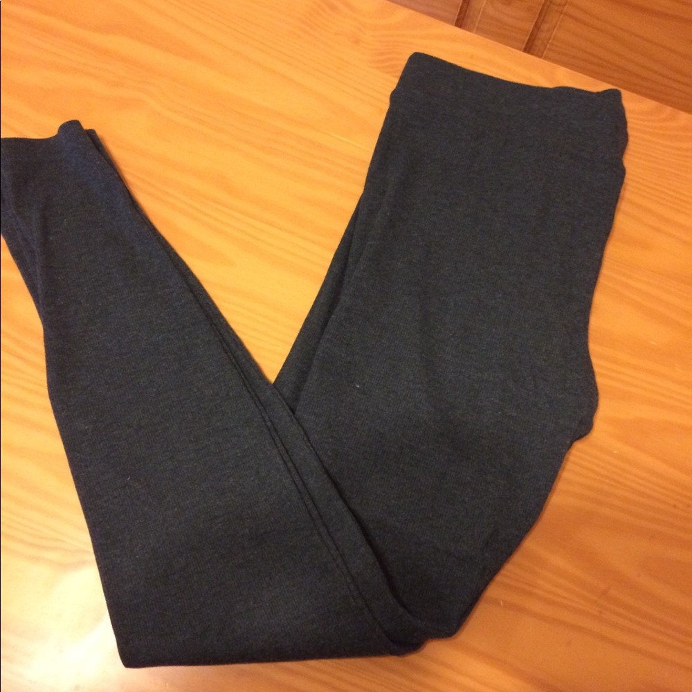 Grey leggings